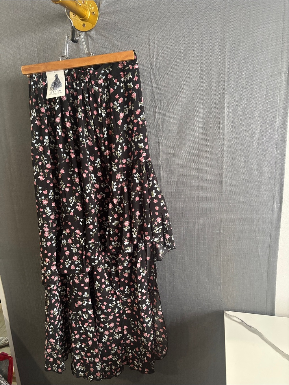Women's Black Floral High-Low Skirt - Pink Floral Print